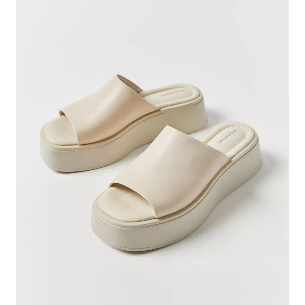 Vagabond Courtney Cream Mules with Chunky Platform